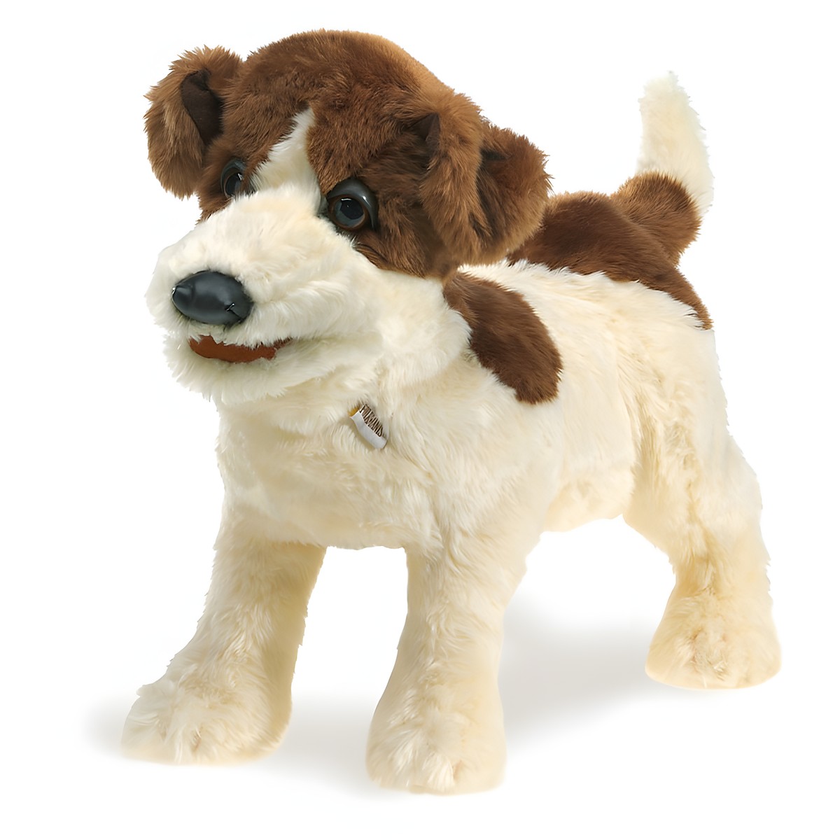 Folkmanis Handpuppe Jack Russell Terrier, stehend, cremefarbenes Fell mit braunen Flecken auf Kopf und Rücken, Schrägansicht