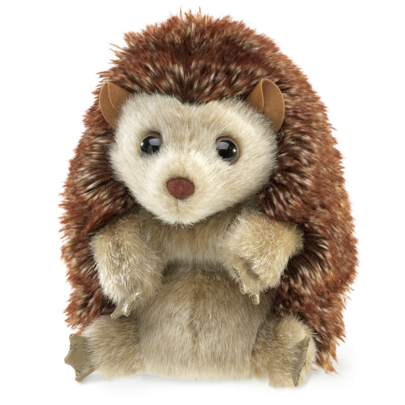 Folkmanis Igel-Handpuppe mit braun-gesprenkeltem Stachelrücken und cremefarbenem Bauchfell, Frontalansicht auf weißem Hintergrund