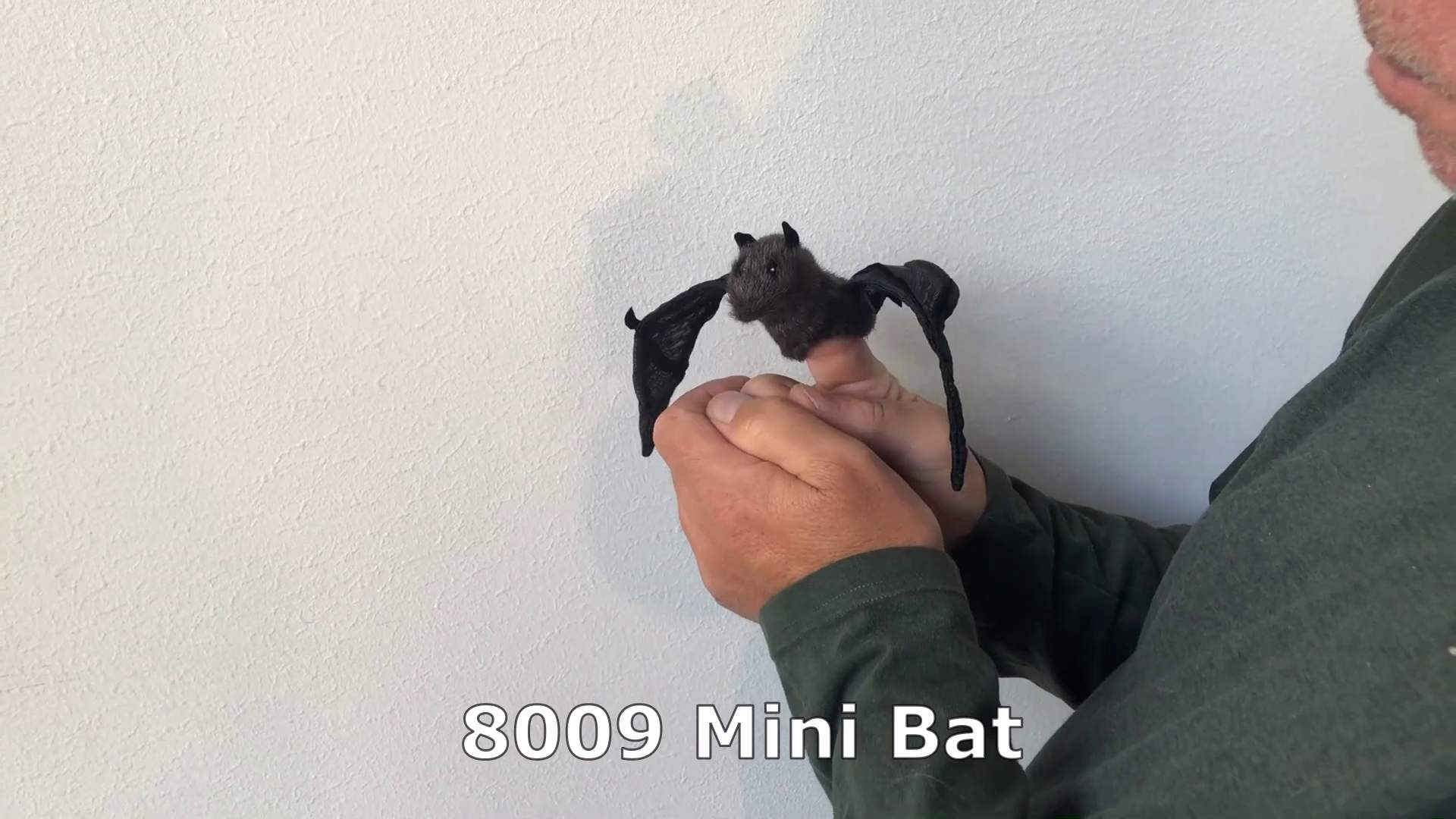Video 1: Folkmanis Mini Bat Finger Puppet