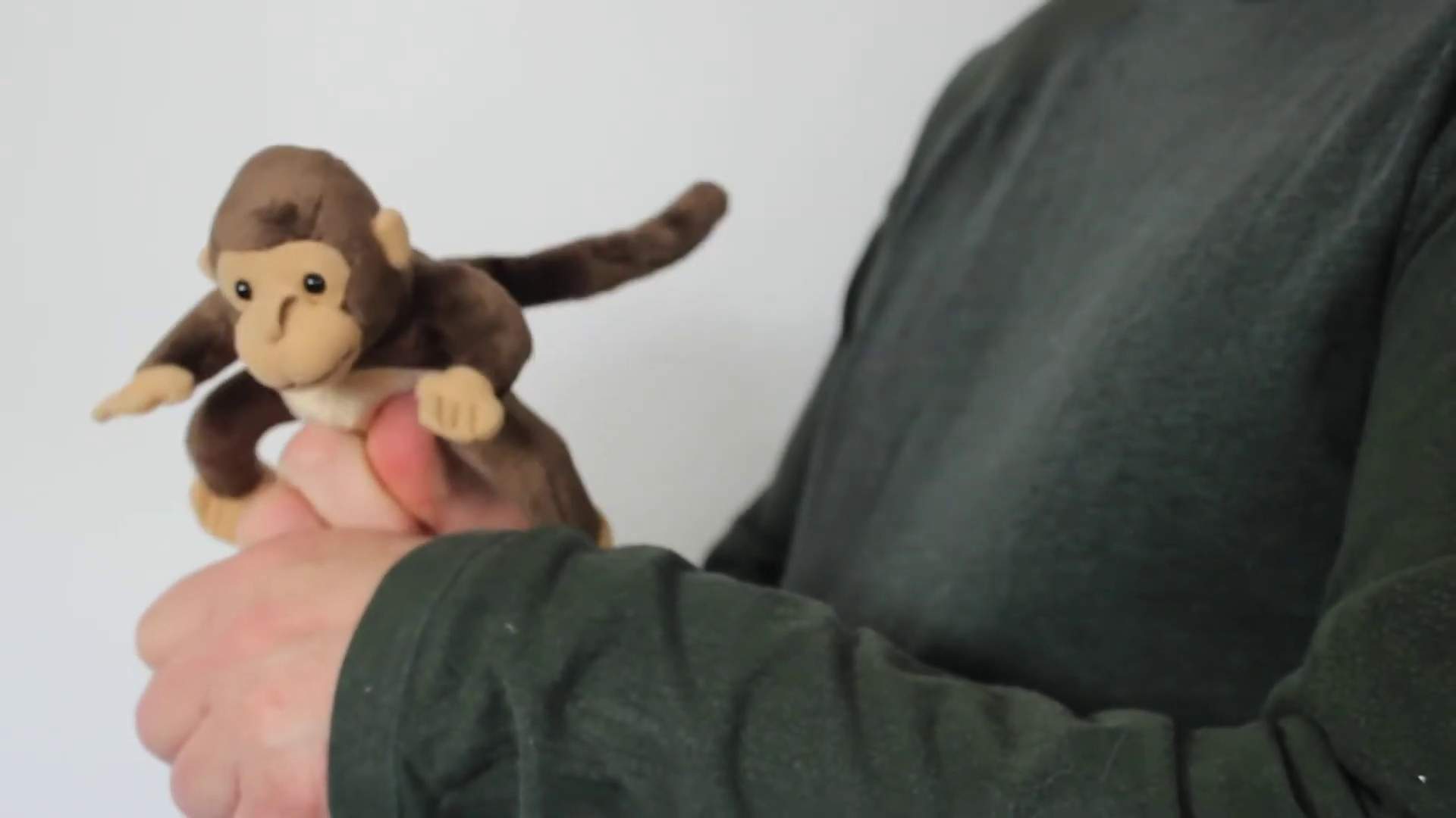 Video 1: Folkmanis Mini Monkey Finger Puppet