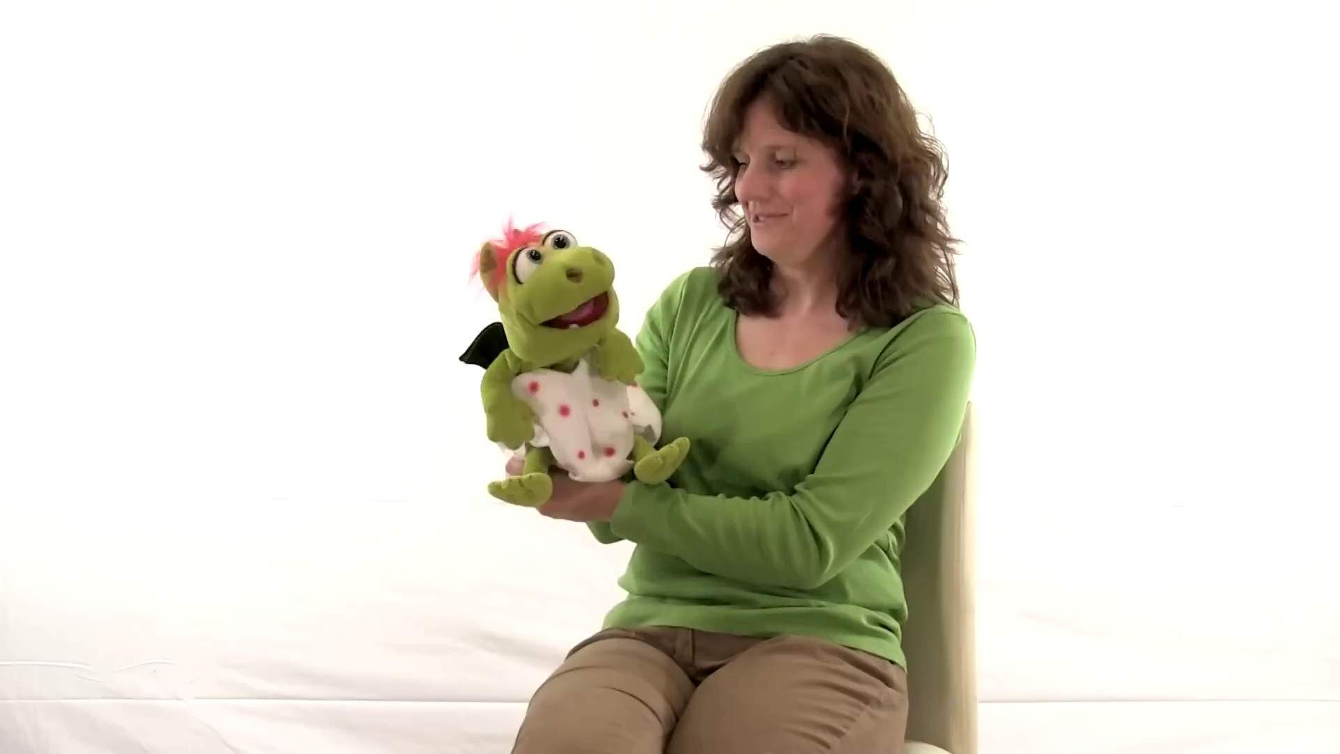 Video 1: Living Puppets Handpuppe Drache Gregor im Ei