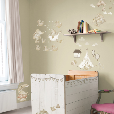 graham & brown 3D-Wanddekoration Eleflump, beklebte Wand über Babybett mit Elefanten, Wolken und Zelt in sanften Beigetönen
