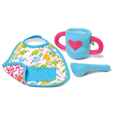 Feeding-Kit von Rubens Barn: Plüsch-Trinkbecher mit Herz, Löffel und buntes Lätzchen für Rubens Babies