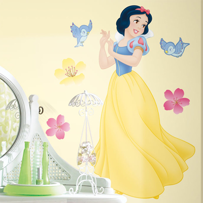 Snowwhite Giant Wall Decal with Gems - Disney Princess - RoomMates for KiDS