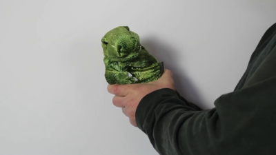 Video 1: Folkmanis Handpuppe kleiner T-Rex (kleine Stage Puppet)