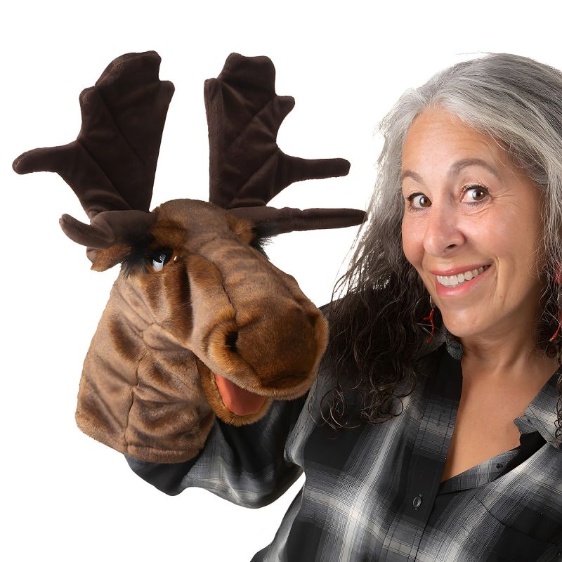 Puppeteer with the Folkmanis moose stage puppet