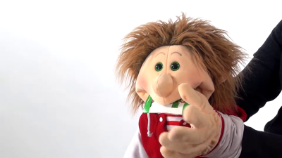 Video 1: Living Puppets Handpuppe Stuard