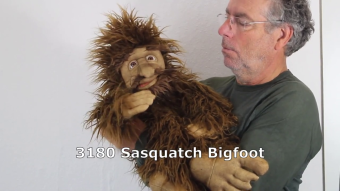 Video 2: Folkmanis Handpuppe Bigfoot